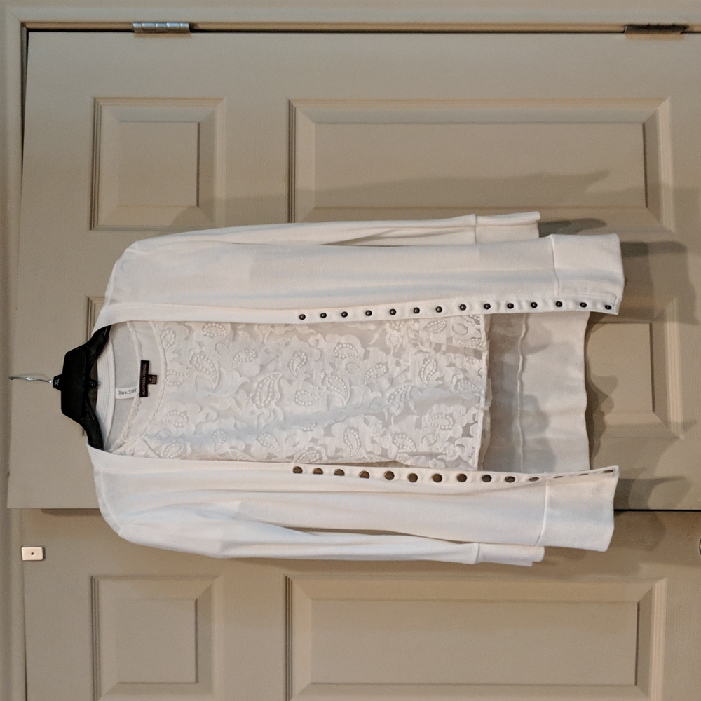 Cream 2 piece lace top and sweater jacket